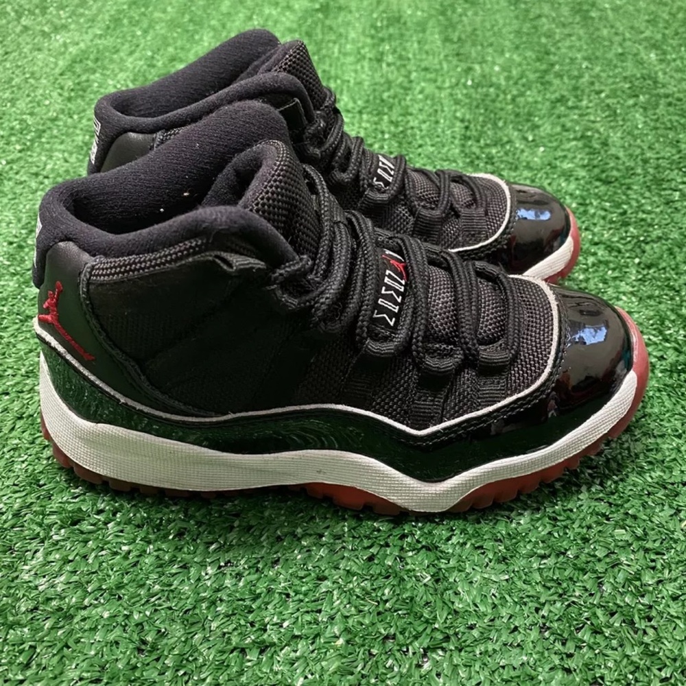 Jordan Bred 12c